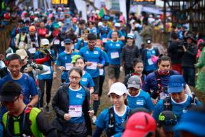 BIB: 199
                            <button type="button" onclick="openModal(13431256)" class="btn btn-primary btn-sm float-right btn-popup" data-toggle="modal" data-target=".modal-high-quality">
                        <i class="fas fa-shopping-cart"></i> Add to Cart
                    </button>
                                            <button type="button" onclick="isThisMe(13431256, true)" class="btn btn-success btn-sm float-right btn-popup btn-isme hidden" data-toggle="tooltip" data-placement="bottom" title="นี่คือรูปของคุณใช่ไหม คลิกที่นี่เพื่อเอาเข้าอัลบั้ม">
                        <i class="fas fa-plus"></i> Add to album
                    </button>
                    <button type="button" onclick="isThisMe(13431256, false)" class="btn btn-warning btn-sm float-right btn-popup btn-isnotme hidden">
                        <i class="fas fa-ban"></i> Remove from album
                    </button>